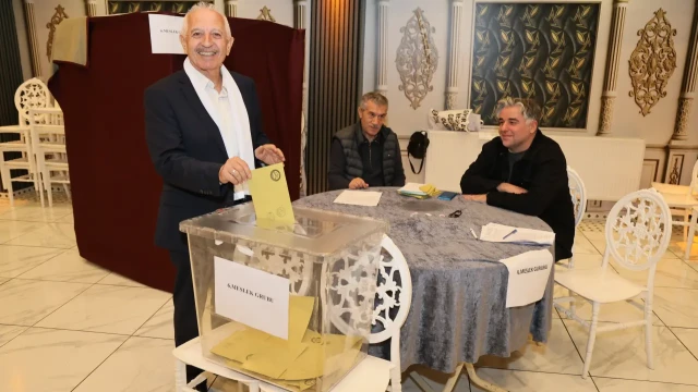 GTSO Seçimlerinin kazananı Beyaz Liste oldu