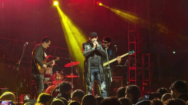 GÜ’de Yeni Eğitim-Öğretim Yılı Coşkulu Konserle Başladı — Fotoğraf 8