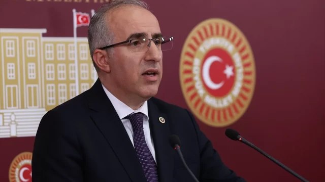 Gümüşhane-Bayburt Havalimanı’na Lütfü Doğan İsmi Önerisi