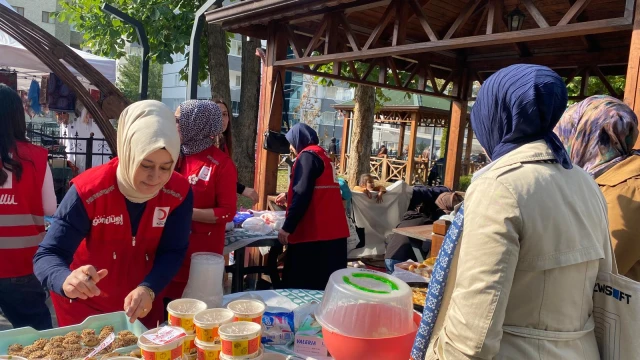 Gümüşhane Kızılay’dan İhtiyaç Sahiplerine Destek Eli — Fotoğraf 1