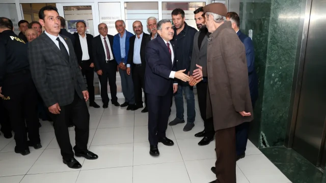 Gümüşhane’de 19 Ekim Muhtarlar Günü Tören ve Ziyaretlerle Kutlandı. — Fotoğraf 11