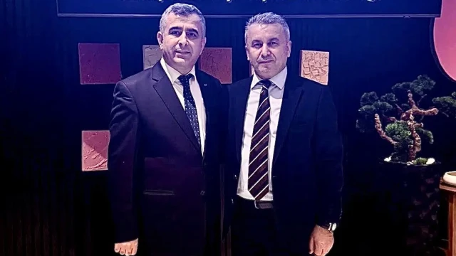 GÜSİAD Bursa Şubesinin Genel Kurulunda Fatih Köse güven tazeledi — Fotoğraf 1