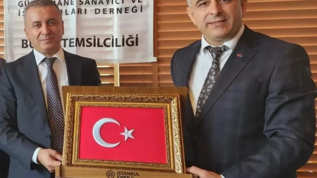 GÜSİAD Bursa Şubesinin Genel Kurulunda Fatih Köse güven tazeledi — Fotoğraf 3