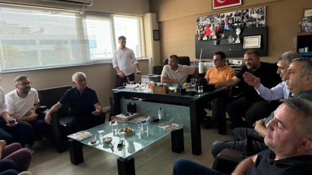 GÜSİAD Bursa Şubesinin Genel Kurulunda Fatih Köse güven tazeledi — Fotoğraf 8