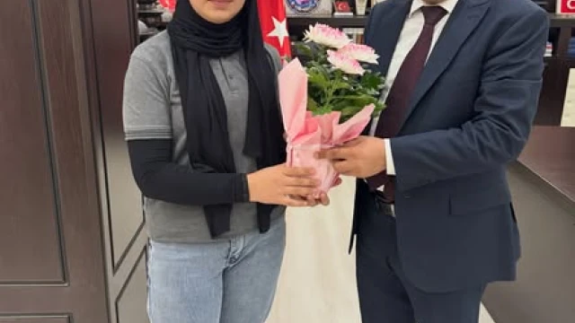 Kelkit Kaymakamı Yılmaz’dan Kız Çocuklarına Özel Mesaj — Fotoğraf 3