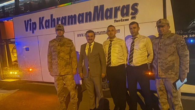 Kelkit’te Emniyet Kemeri Denetimi: Sürücü ve Yolculara Pestil-Köme İkramı — Fotoğraf 4