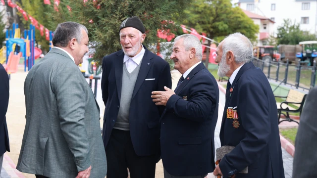 Kelkit’te Şehitler Dualarla Anıldı — Fotoğraf 4