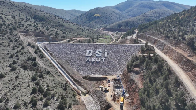 Kelkit’te Sulama Yatırımları Sürüyor — Fotoğraf 1