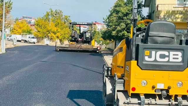 Köse’de Asfalt Seferberliği: 850 Metrelik Yol Yenileniyor — Fotoğraf 3