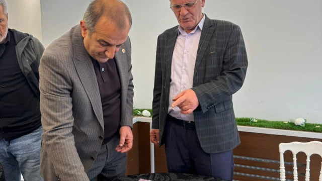 Milletvekili Musa Küçük, Talat Ülker 3. Kitap Fuarı ve Şairler İmza Etkinliği'ne Katıldı — Fotoğraf 7