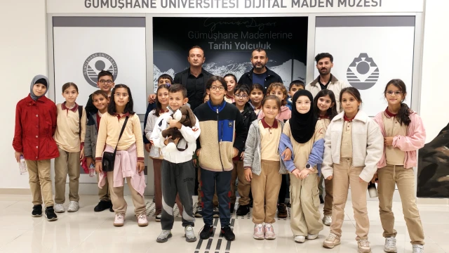 Minikler, Şehrin Maden Tarihini Dijital Dünyada Keşfetti — Fotoğraf 2