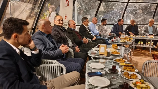 Şehir Sohbetleri’nde Gümüşhane’nin Geleceği Ve Yatırımlar Ele Alındı — Fotoğraf 6